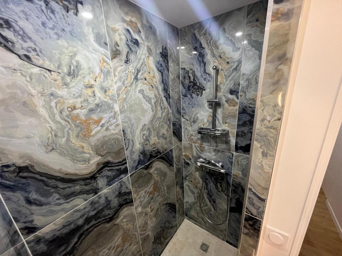 Appartement Luxe Jaune แซงต์-เอเตียน ภายนอก รูปภาพ